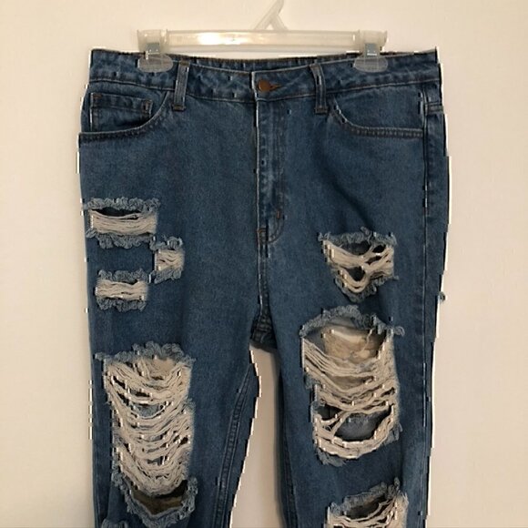 FASHION NOVA Get Ready Distressed Boyfriend Jeans Ripped High Waisted 13 W31 31" - Picture 5 of 12